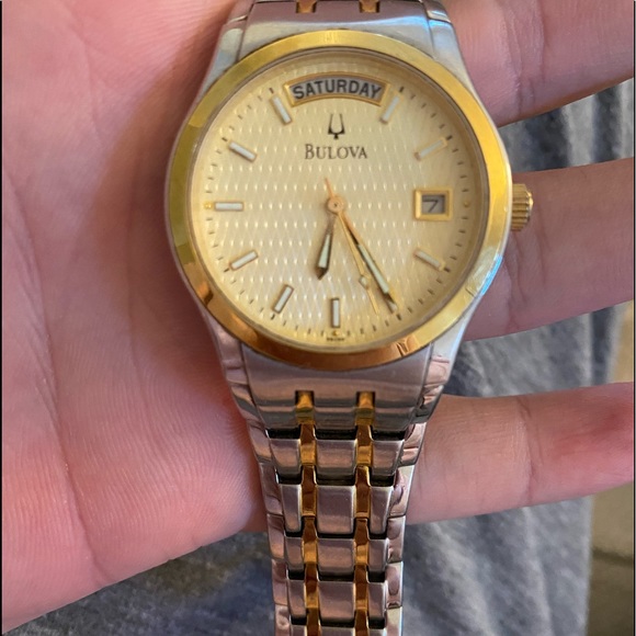Bulova Two-Tone Day Date - Picture 3 of 3